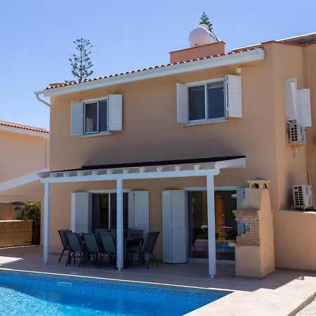 Nyaraló Katerina - Luxury 4-br Retreat With Private Pool & Bbq Area *