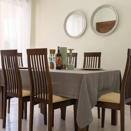 4 Bedroom Katerina Peyia